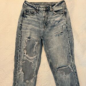 American Eagle Mom Jean